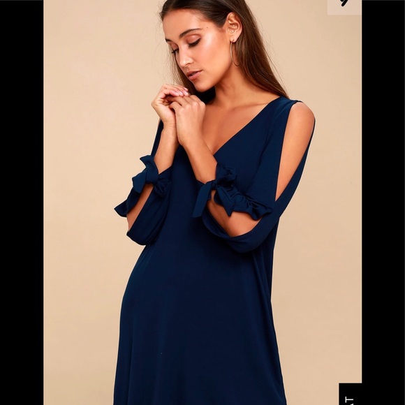 Dress - Picture 2 of 2